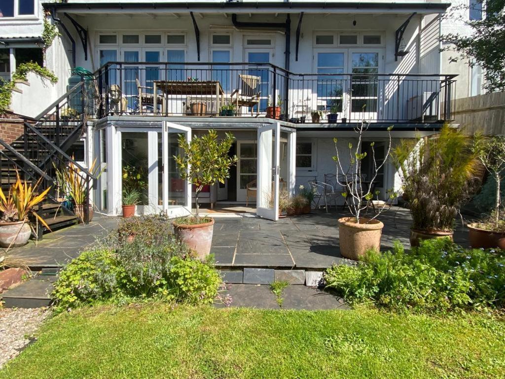 브리스틀 Clifton Garden Flat With Parking 아파트 외부 사진
